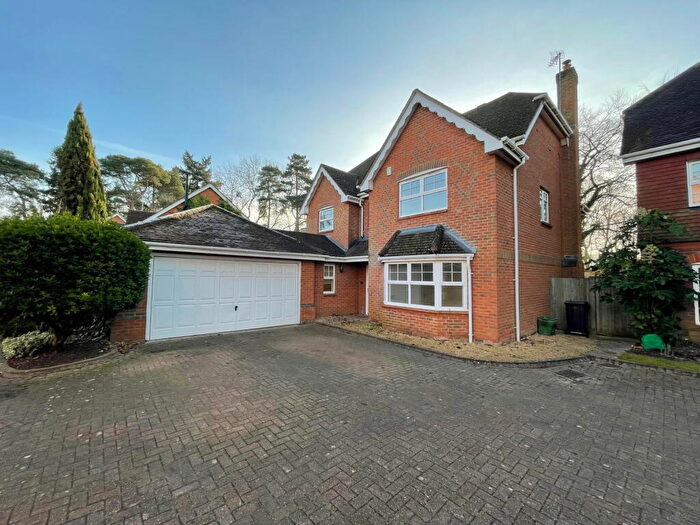 5 Bedroom Detached House To Rent In Night Owls, Greenham, Thatcham, RG19