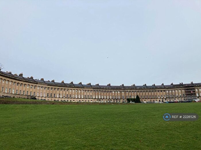 2 Bedroom Flat To Rent In Royal Crescent, Bath, BA1