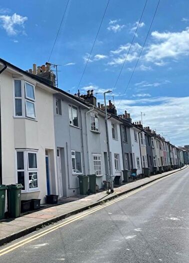 4 Bedroom House To Rent In Washington Street, Brighton, BN2