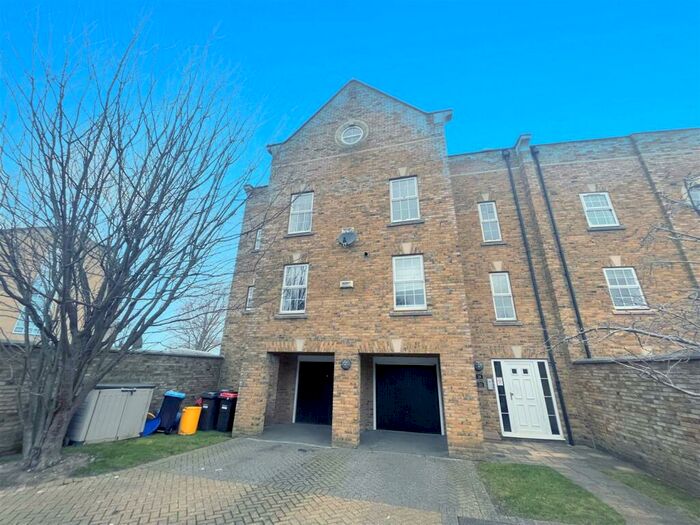 2 Bedroom Apartment To Rent In Monellan Crescent, Caldecotte, Milton Keynes, MK7