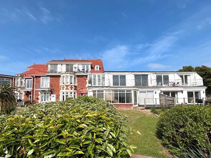 1 Bedroom Flat For Sale In Highcliffe Road, Swanage, Dorset, BH19