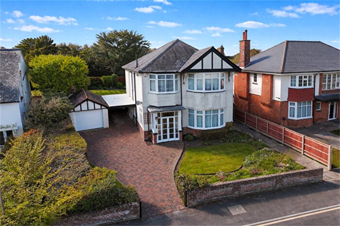 4 Bedroom Detached House For Sale In Boscombe Manor, BH5