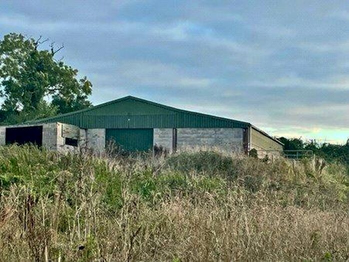 4 Bedroom Detached House For Sale In Waterston, Dorset, DT2
