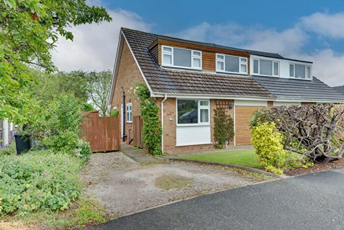 3 Bedroom Semi-Detached House For Sale In Falmouth Road, Congleton, CW12