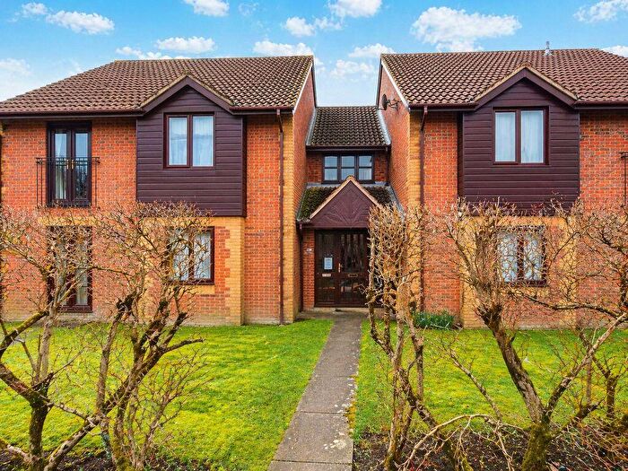 1 Bedroom Flat For Sale In Pound Lane, Shaftesbury, SP7