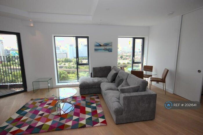 3 Bedroom Flat To Rent In Java House, London, E14