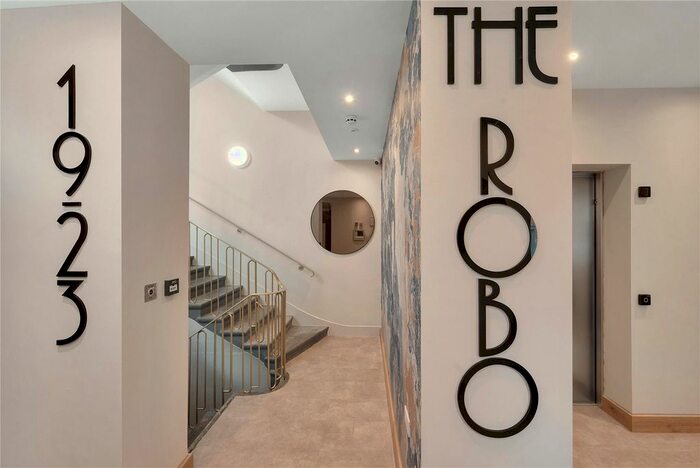 1 Bedroom Studio To Rent In Burleys Way, Leicester, LE1