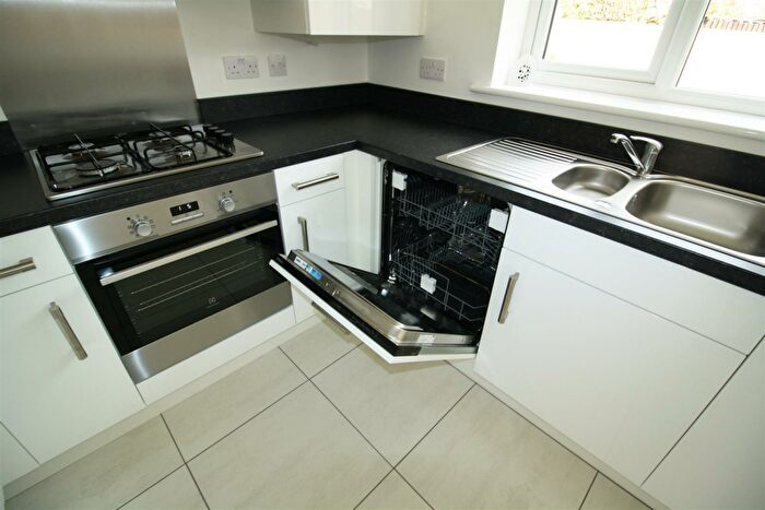 5 Bedroom Private Hall To Rent In Laund Gardens, Galgate, LA2
