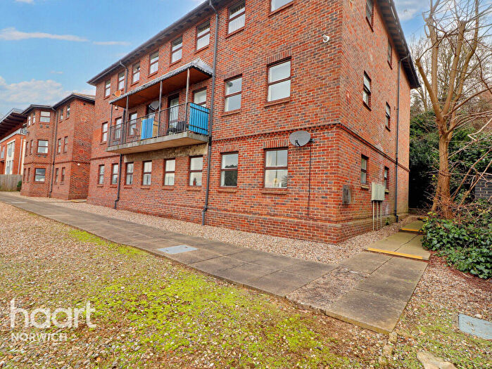 2 Bedroom Apartment For Sale In Ranson Road, Norwich, NR1