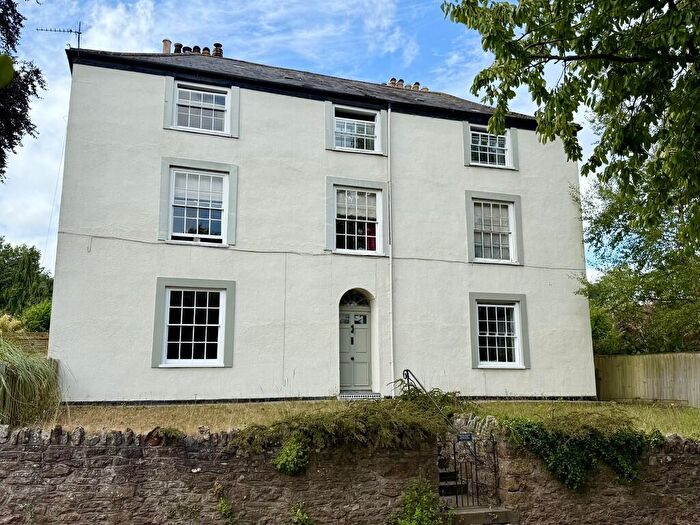 3 Bedroom Apartment For Sale In Stanton Drew, Bristol, BS39
