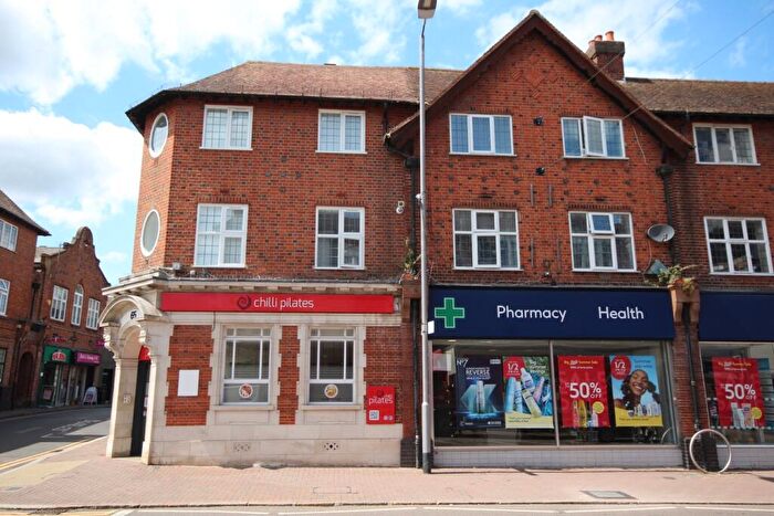 2 Bedroom Apartment To Rent In Packhorse Road, Gerrards Cross, SL9