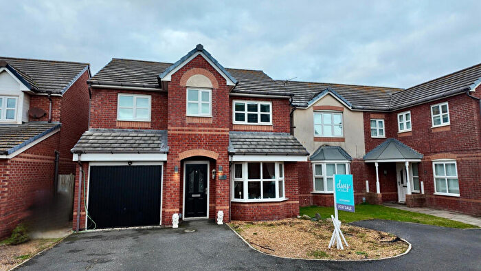 4 Bedroom Detached House For Sale In Pen Y Cae, Abergele, LL22