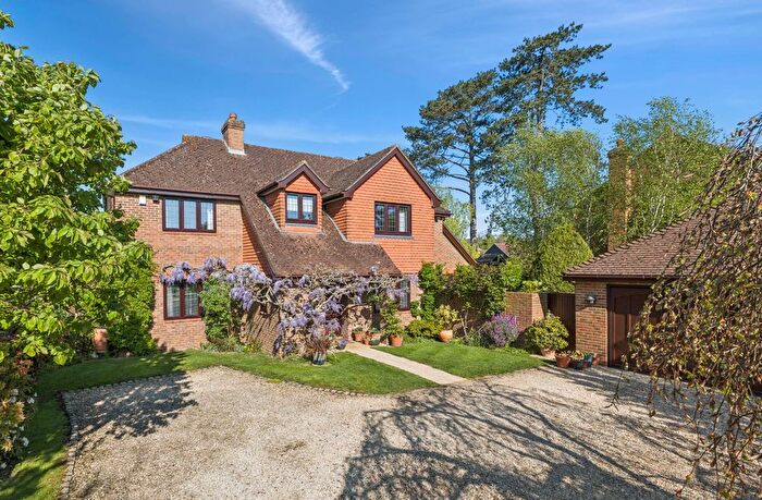 5 Bedroom Country House For Sale In Hill Place, Farnham Common, Slough, Buckinghamshire, SL2