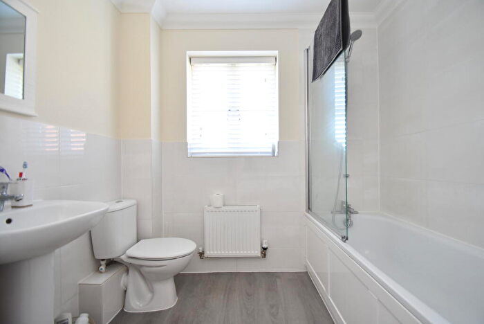 2 Bedroom Detached Bungalow For Sale In Braithwaite Road, Long Melford, CO10