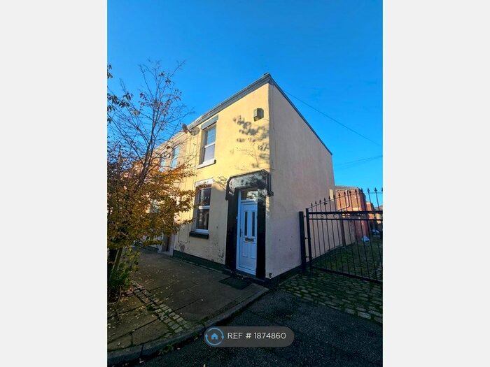 2 Bedroom End Of Terrace House To Rent In St. Christopher's Road, Preston, PR1