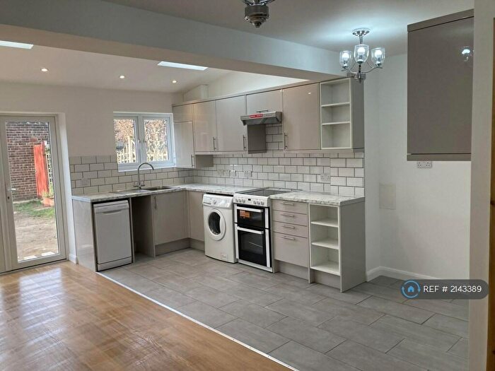 3 Bedroom Terraced House To Rent In Pennyfield, Cobham, KT11