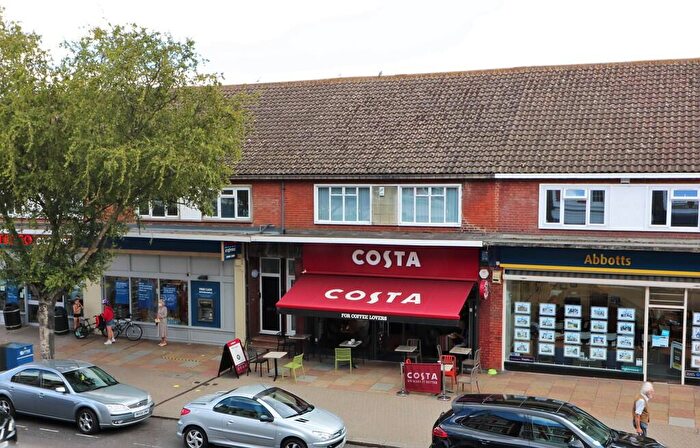 2 Bedroom Flat To Rent In The Broadway, Southend-on-Sea, SS1