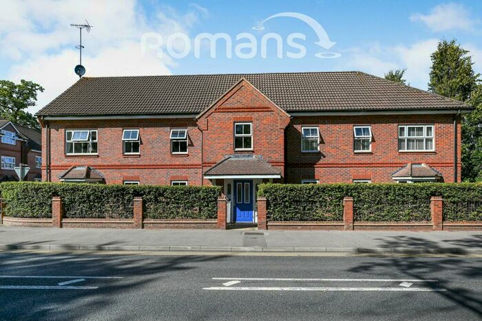 2 Bedroom Apartment To Rent In Talavera Close, Crowthorne, RG45