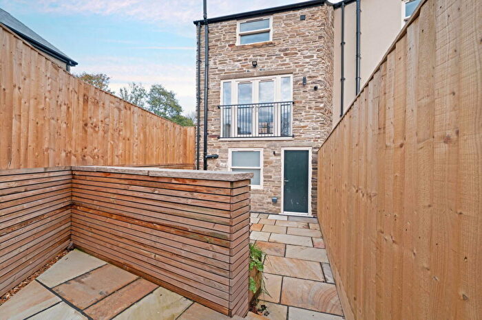 2 Bedroom Terraced House To Rent In Buxton Road, Whaley Bridge, SK23