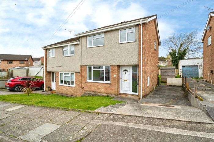 3 Bedroom End Of Terrace House For Sale In Barnes Avenue, Bridgend, CF31