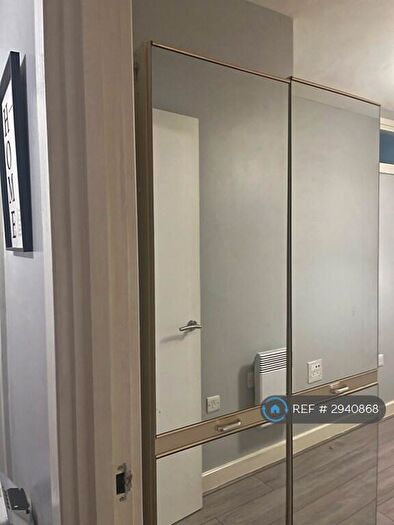 2 Bedroom Flat To Rent In Essex St, Birmingham, B5