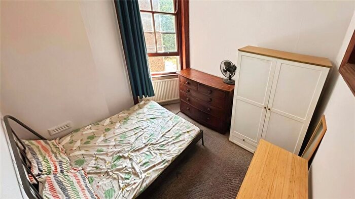 1 Bedroom Property To Rent In New Cross Road, London, SE14