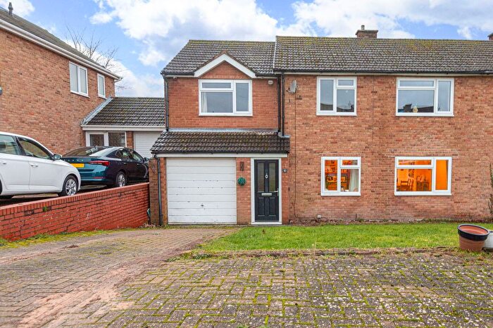 5 Bedroom Semi-Detached House For Sale In Ambion Rise, Market Bosworth, CV13