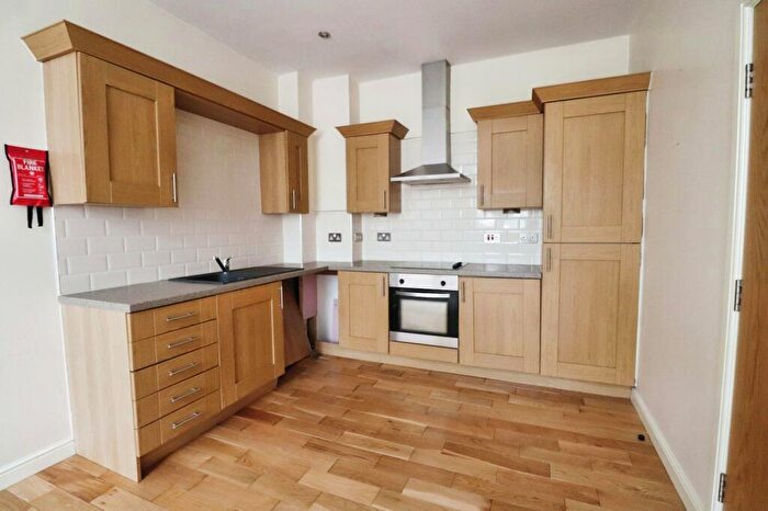 2 Bedroom Property To Rent In The Grange, Richardshaw Lane, Pudsey, Leeds, LS28