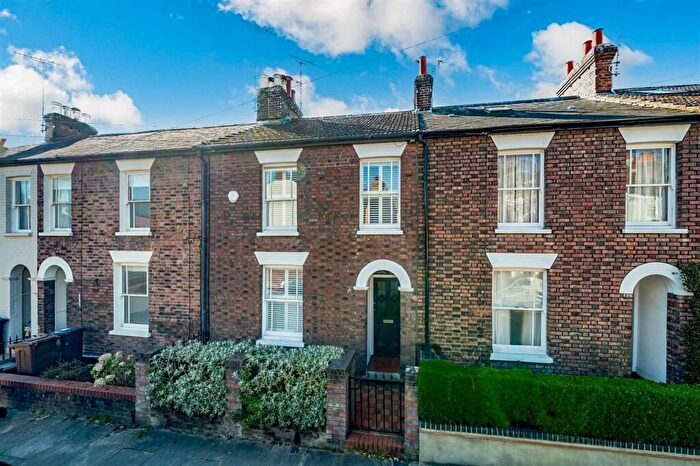 4 Bedroom Terraced House For Sale In West View Road, St. Albans, AL3