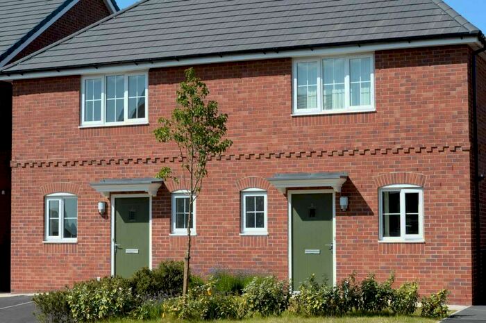 3 Bedroom Semi-Detached House To Rent In Church Street, Warrington, WA1