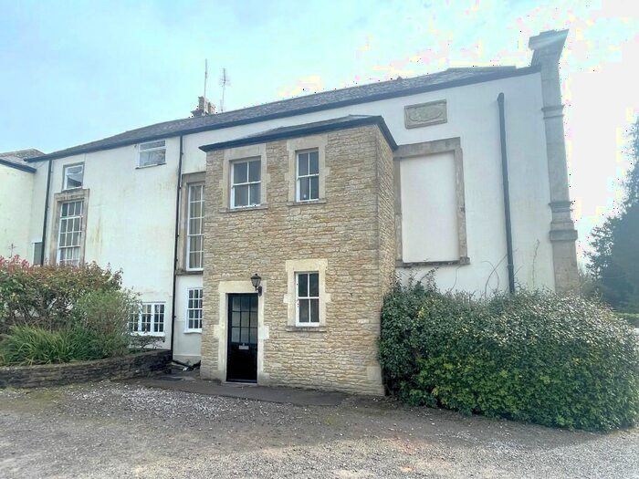 1 Bedroom Flat To Rent In Fromefield, Frome, Somerset, BA11