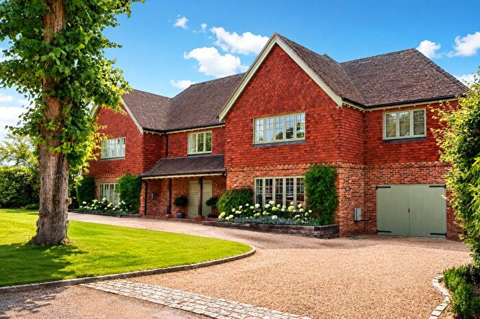 6 Bedroom Detached House For Sale In High Park Avenue, East Horsley, KT24