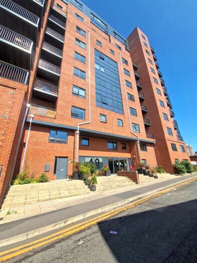 1 Bedroom Flat To Rent In Hurst Street, Liverpool, L1