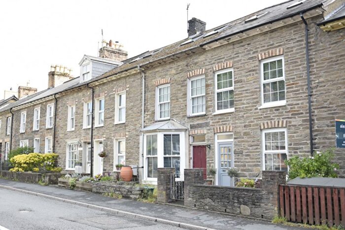 3 Bedroom Terraced House For Sale In New Street, Talybont, SY24