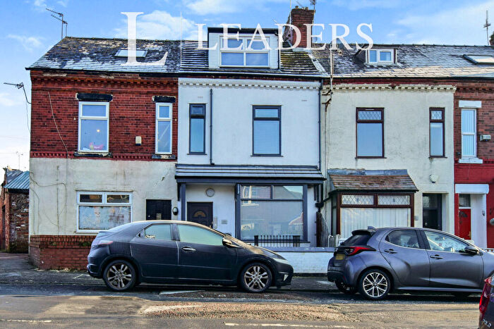 7 Bedroom House To Rent In Seedley Park Road, Salford, Greater Manchester, M6