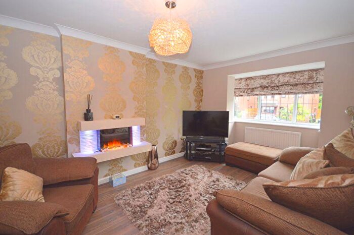 4 Bedroom Detached House For Sale In Oulton Lane, Liverpool, L36