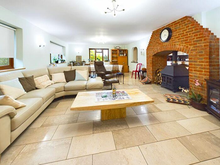4 Bedroom Detached House For Sale In Tandridge Hill Lane, Godstone, RH9