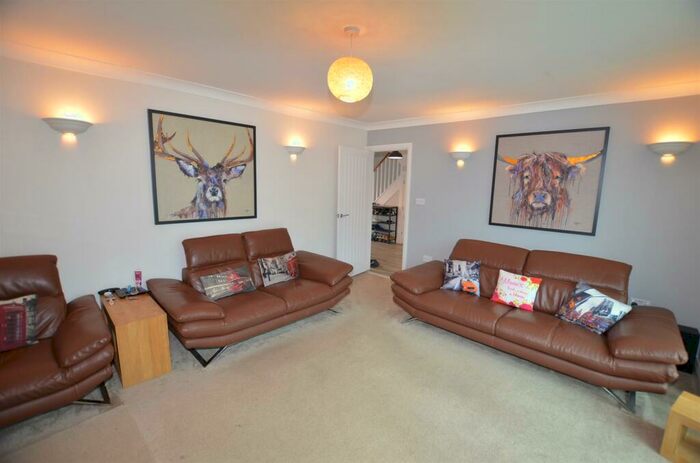 5 Bedroom Detached House For Sale In Granville Close, Duffield, Derby., DE56