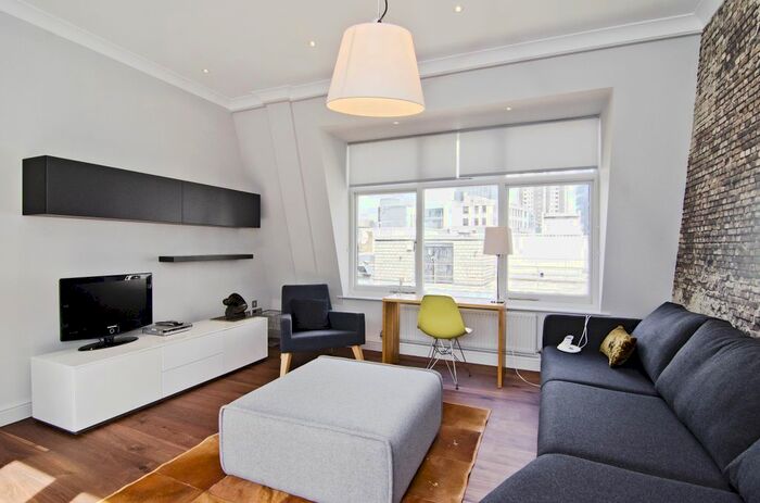 2 Bedroom Flat To Rent In Creechurch Lane, Epc:C, EC3A