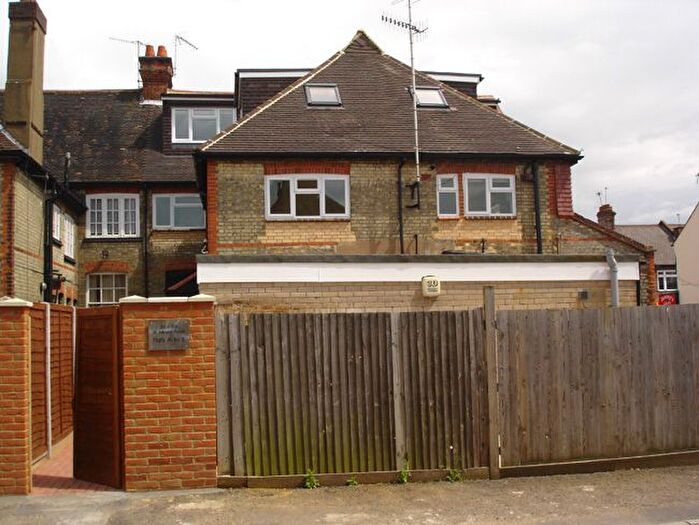 1 Bedroom Flat To Rent In St Albans Road, Watford, WD24