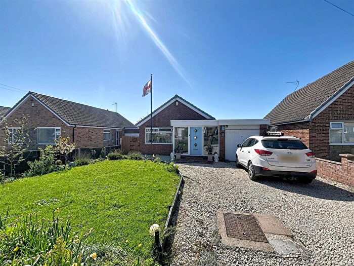 4 Bedroom Detached Bungalow For Sale In Ashcourt Drive, Hornsea, HU18
