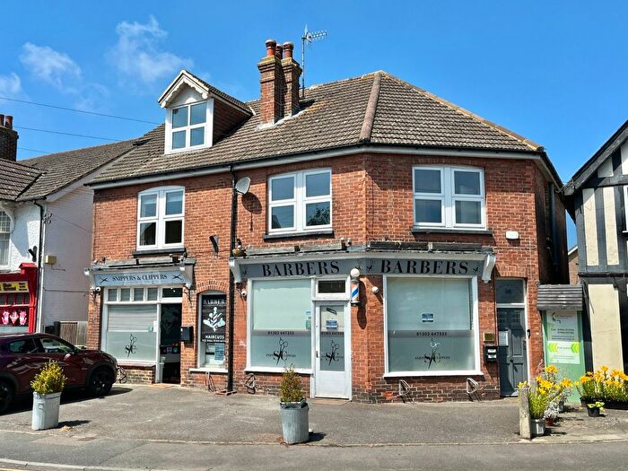 2 Bedroom Flat For Sale In Station Road, Lyminge, Folkestone, Kent, CT18