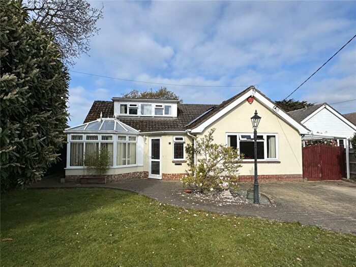 3 Bedroom Detached House For Sale In Newton Road, Barton On Sea, Hampshire, BH25