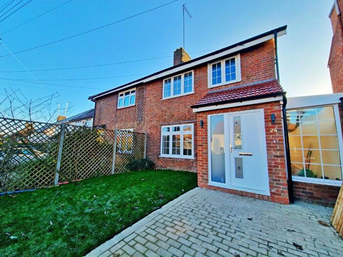 4 Bedroom Semi Detached House To Rent In Halliwick Road, London, N10