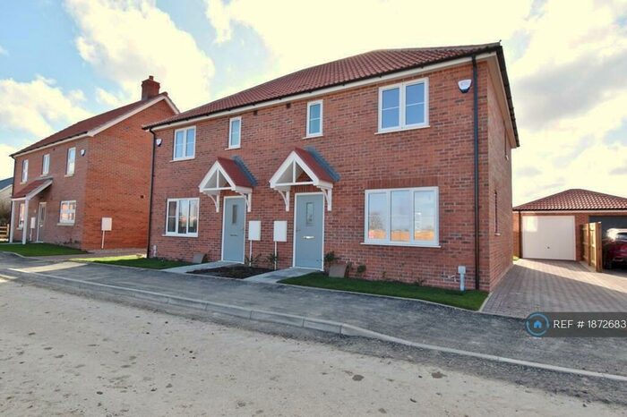 3 Bedroom Semi-Detached House To Rent In Lavender Way, Louth, LN11