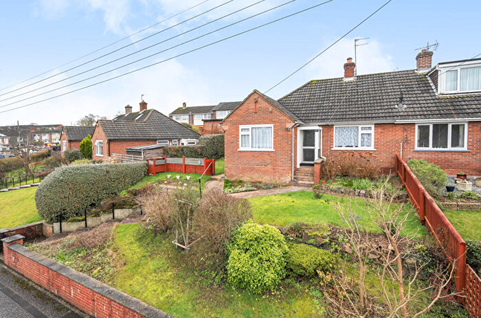 2 Bedroom Bungalow For Sale In Branscombe Road, Tiverton, Devon, EX16