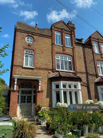 1 Bedroom Flat To Rent In Brockley, London, SE4