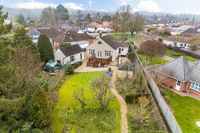 3 Bedroom Detached House For Sale In Poplar Grove, Kennington, OX1