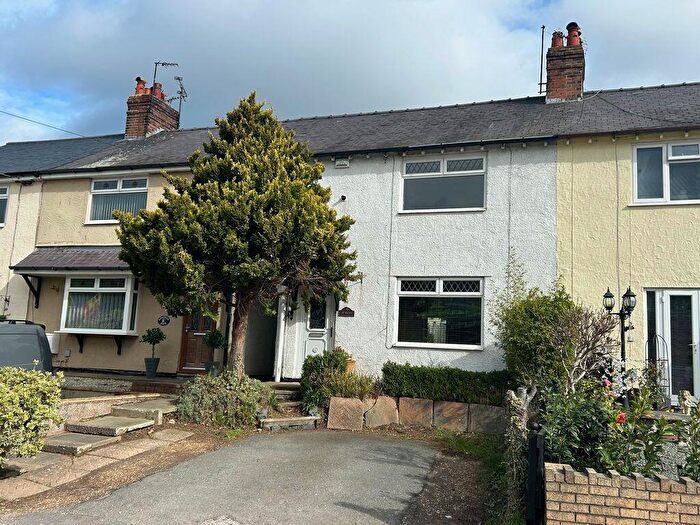 3 Bedroom Terraced House For Sale In Wrexham Road, Caergwrle, LL12