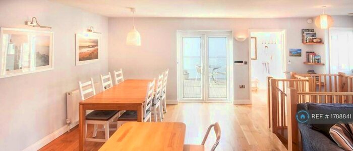 3 Bedroom Semi-Detached House To Rent In Bridge End, Wadebridge, PL27